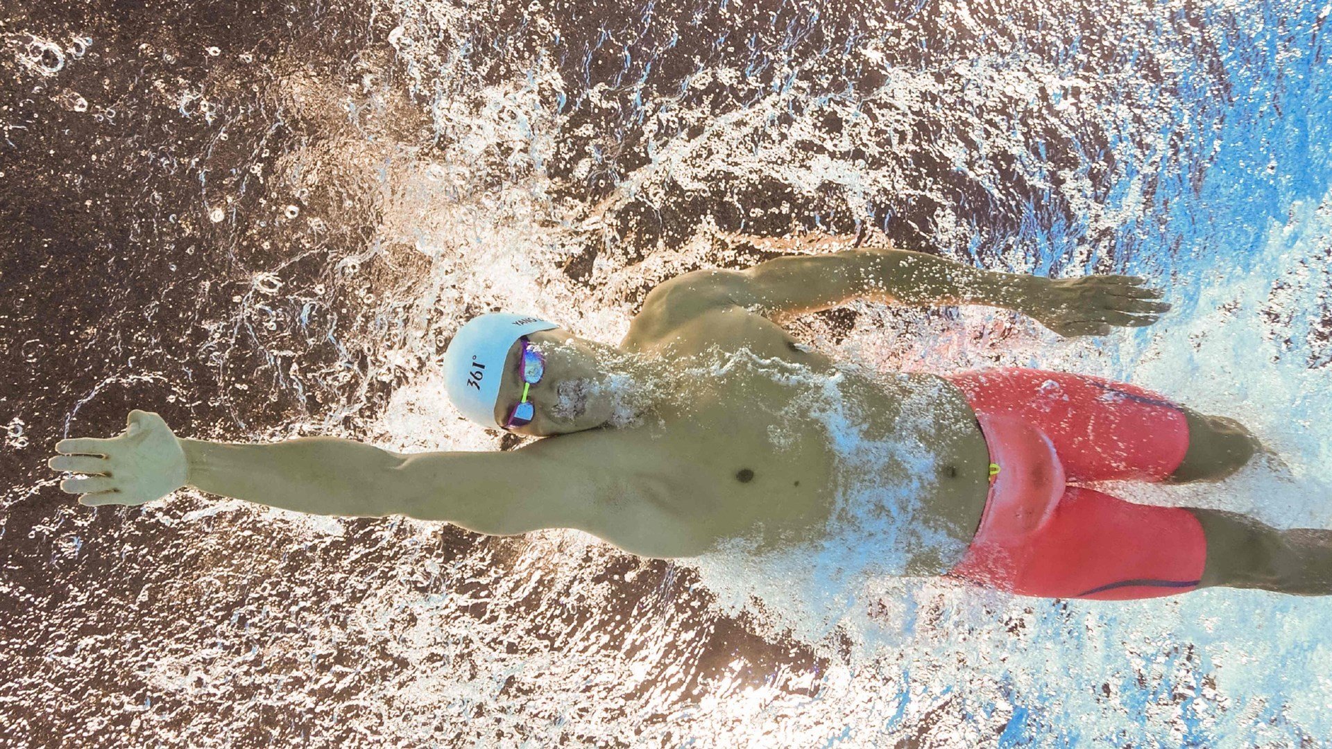 奥利维耶一锤定音,哥斯达黎加高压战术击溃瑞士防线