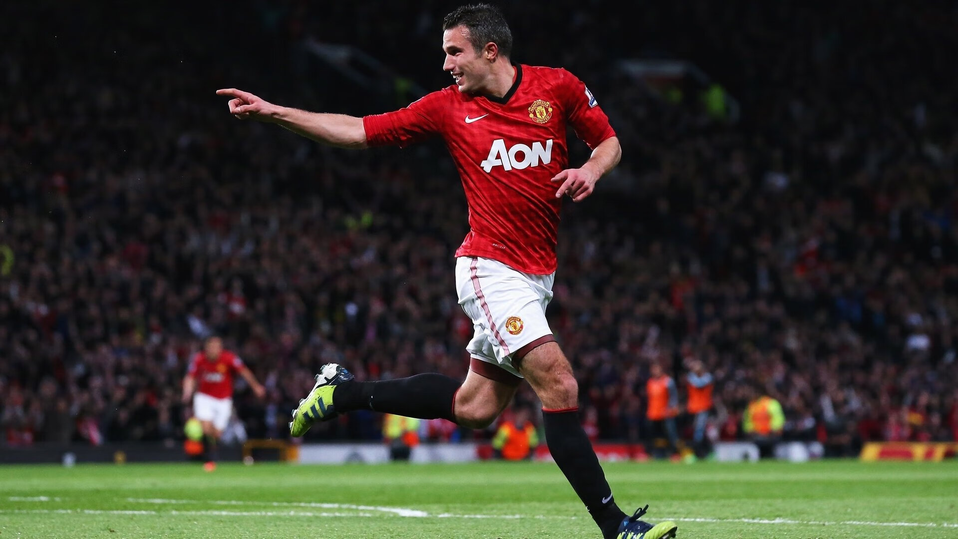 开云体育-绿茵场与乒乓台的双重奏，德国战车碾压葡萄牙，梁靖崑关键制胜展国球雄风