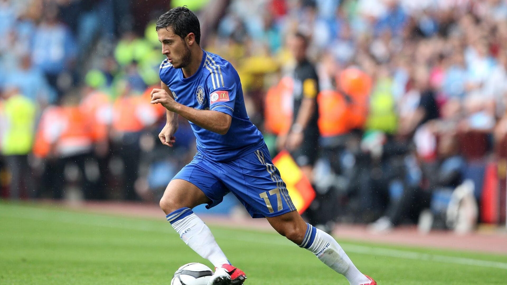 开云体育入口-绝杀与纪录，绿茵场与乒乓台的双重奏